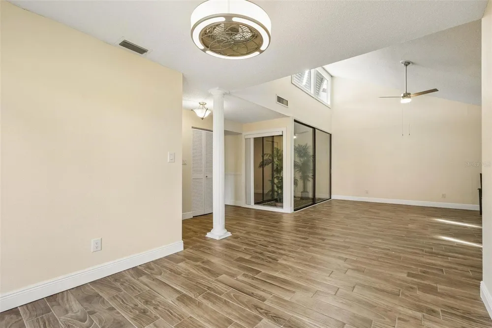 107 SEVILLE COURT Plant City, FL 33566