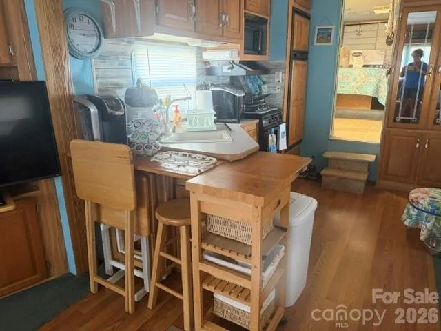 145 Grand View Drive New London, NC 28127