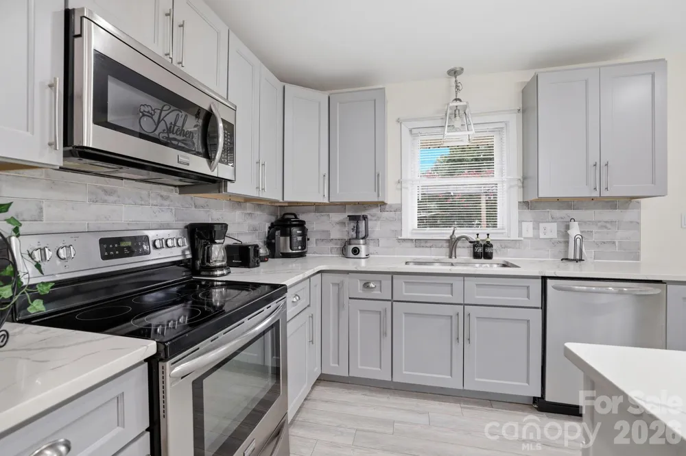 131 Midwood Lane Belmont, NC 28012