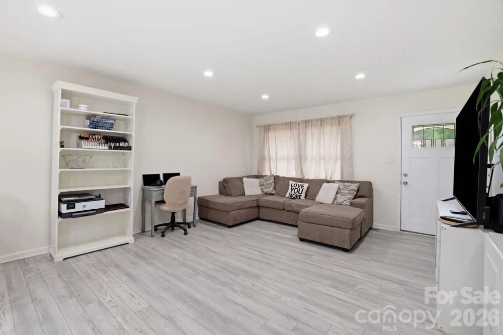 131 Midwood Lane Belmont, NC 28012