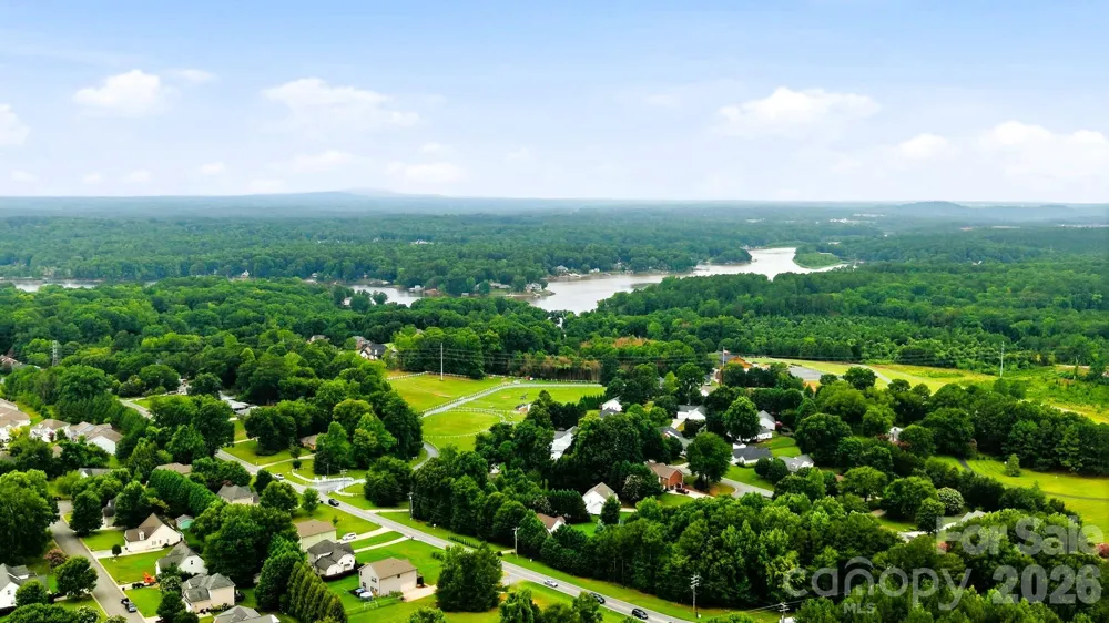 131 Midwood Lane Belmont, NC 28012