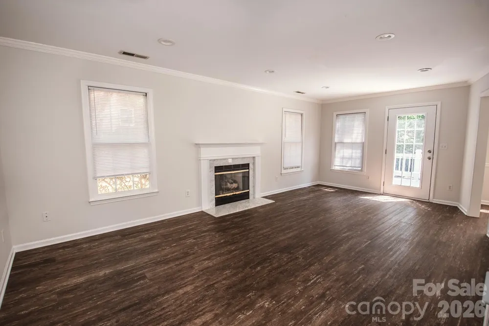 4456 Alexander Hill Court Harrisburg, NC 28075
