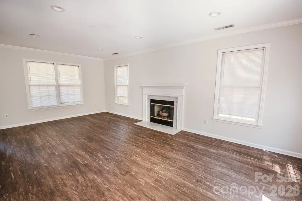 4456 Alexander Hill Court Harrisburg, NC 28075