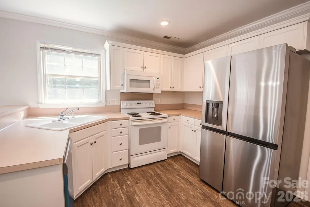 4456 Alexander Hill Court Harrisburg, NC 28075