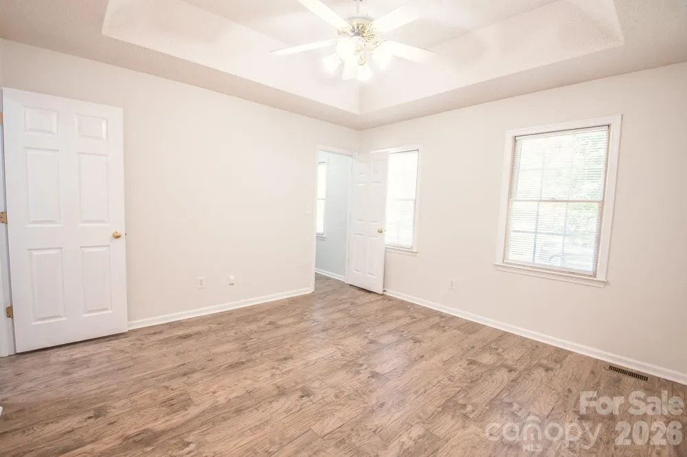 4456 Alexander Hill Court Harrisburg, NC 28075