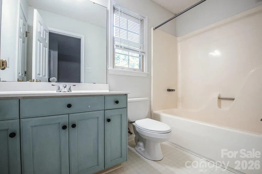 4456 Alexander Hill Court Harrisburg, NC 28075