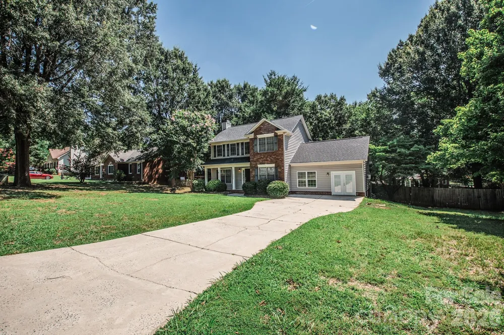 4456 Alexander Hill Court Harrisburg, NC 28075