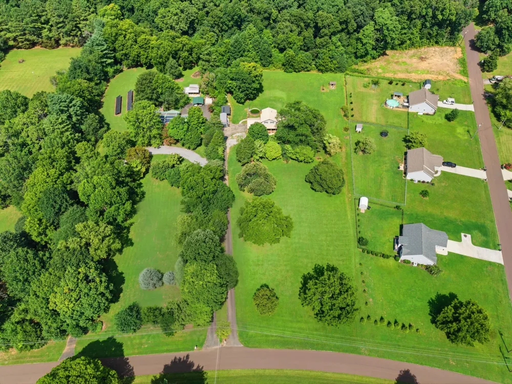 188 County Road 577 Englewood, TN 37329