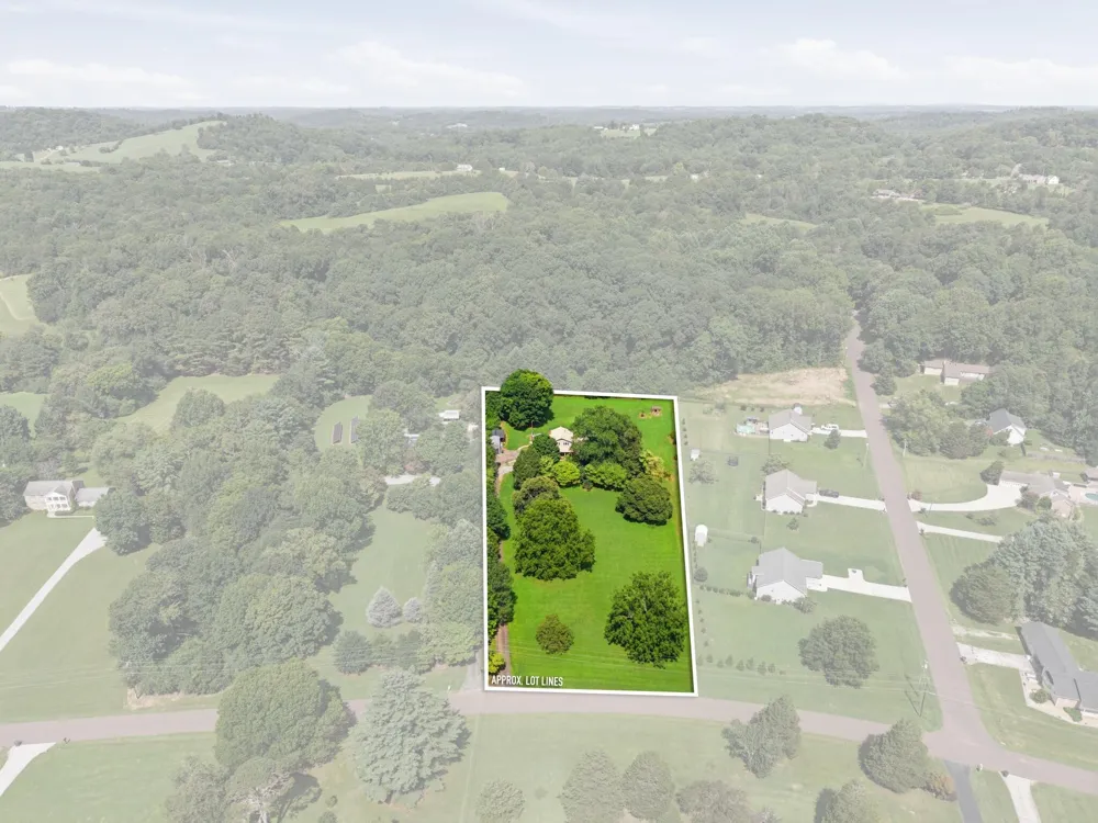 188 County Road 577 Englewood, TN 37329