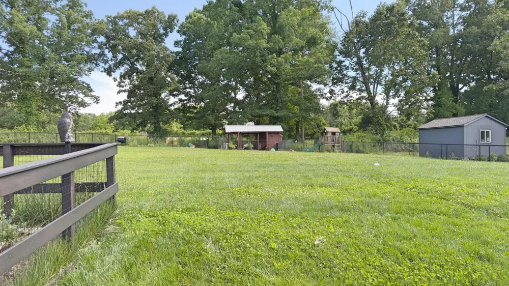 1924 Corral Road Signal Mountain, TN 37377