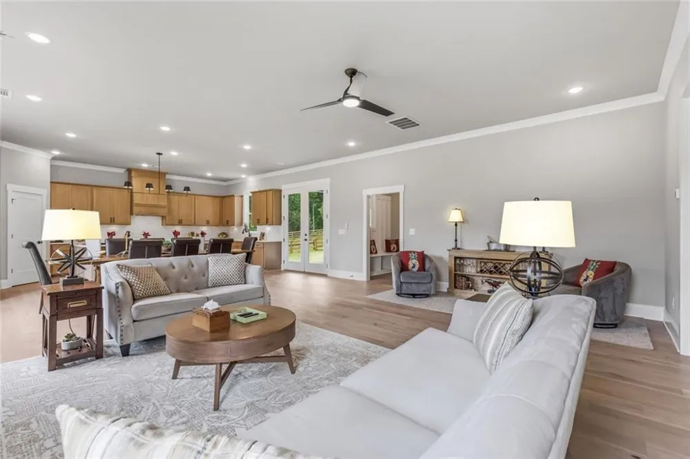 5424 Oak Manor Way Murrayville, GA 30564