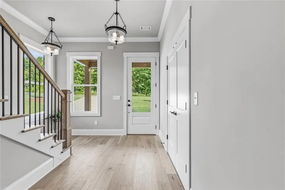 5424 Oak Manor Way Murrayville, GA 30564