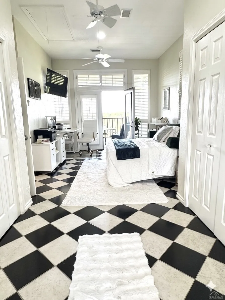 7811 Fm 902 Sherman, TX 75092