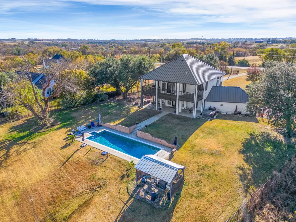 7811 Fm 902 Sherman, TX 75092