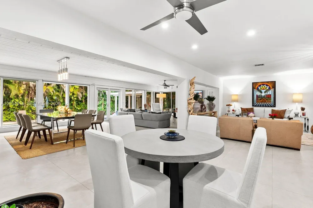 6511 Riviera Dr Coral Gables, FL 33146