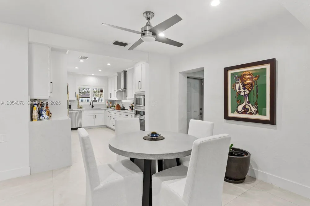 6511 Riviera Dr Coral Gables, FL 33146