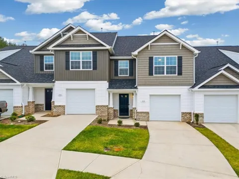 152 Tallwood Drive