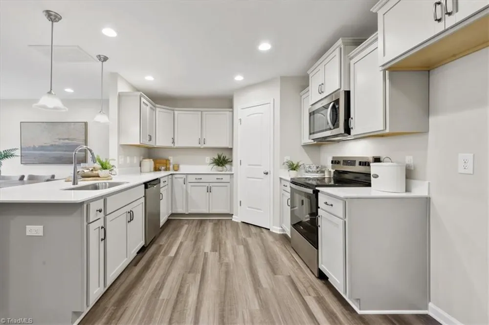 152 Tallwood Drive Elkin, NC 28621