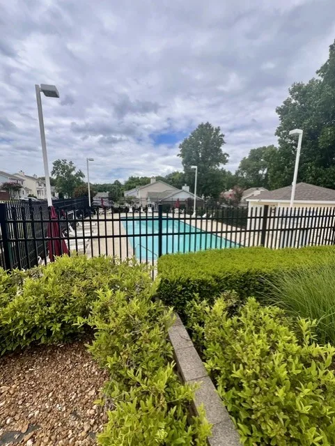 40 Rolling Meadows Dr Goodlettsville, TN 37072