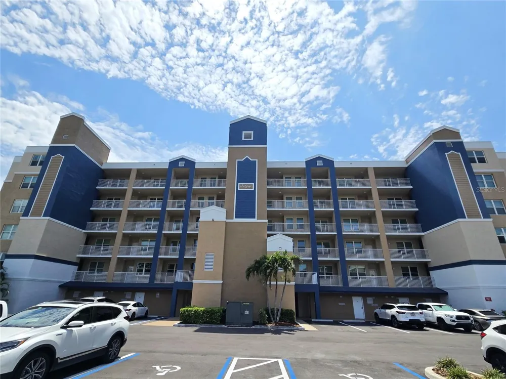 960 STARKEY ROAD #9206 Largo, FL 33771