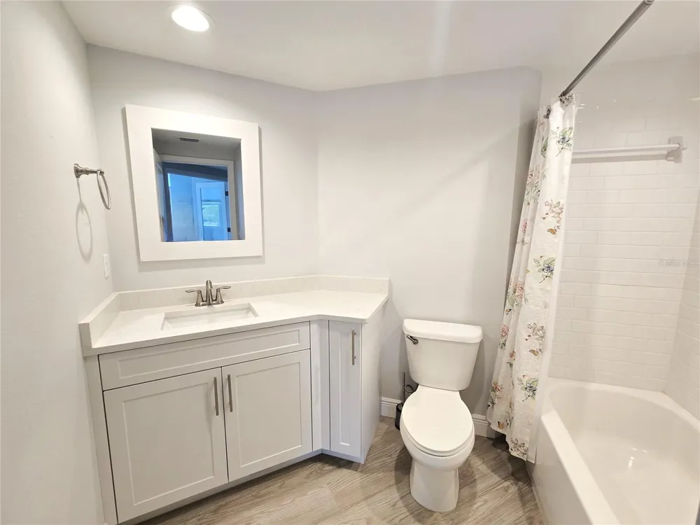 960 STARKEY ROAD #9206 Largo, FL 33771