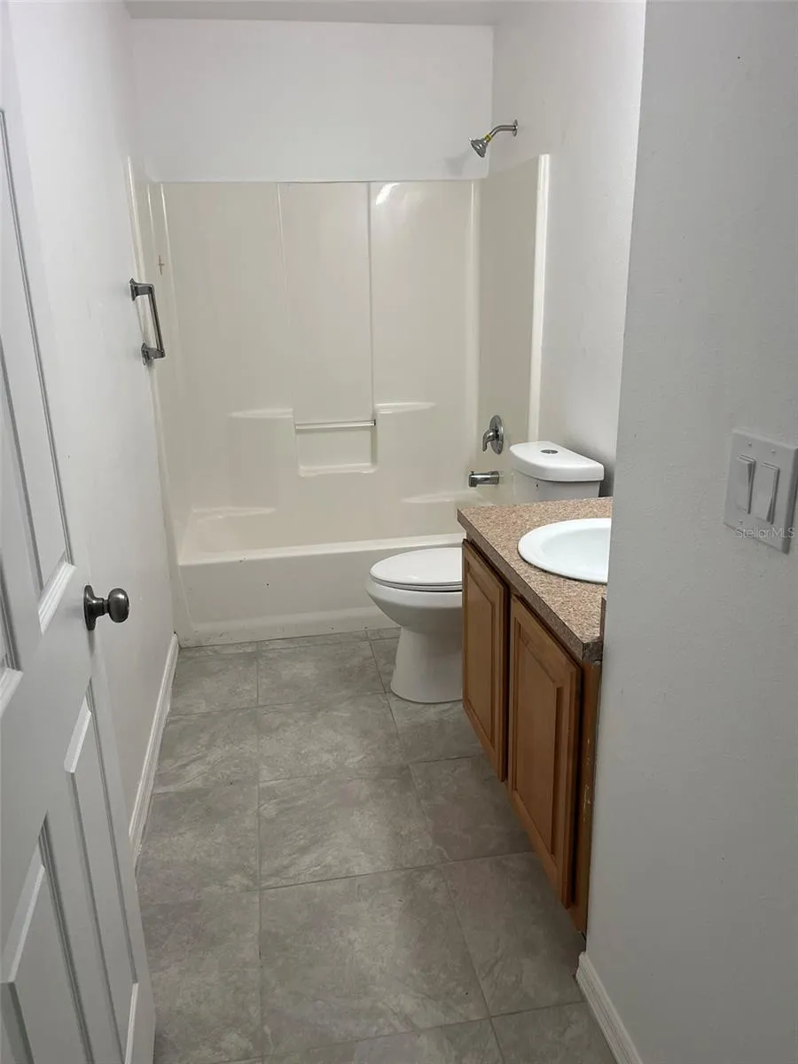 3422 NW 26TH AVENUE Okeechobee, FL 34972