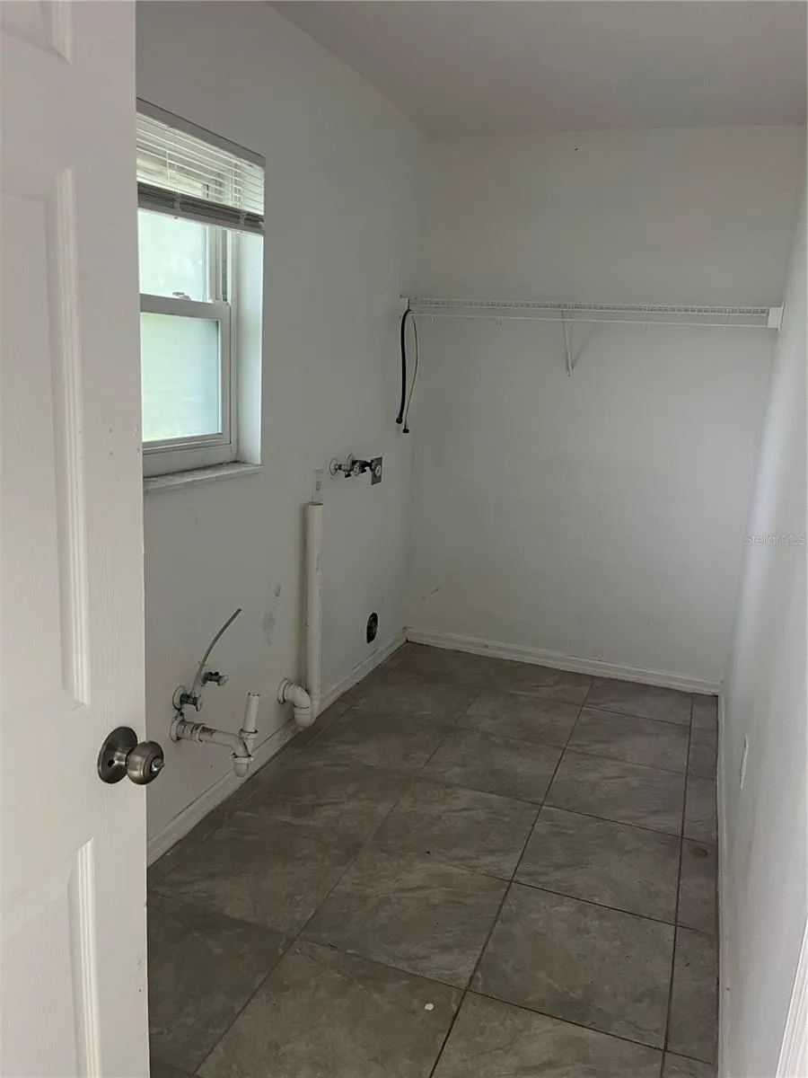 3422 NW 26TH AVENUE Okeechobee, FL 34972