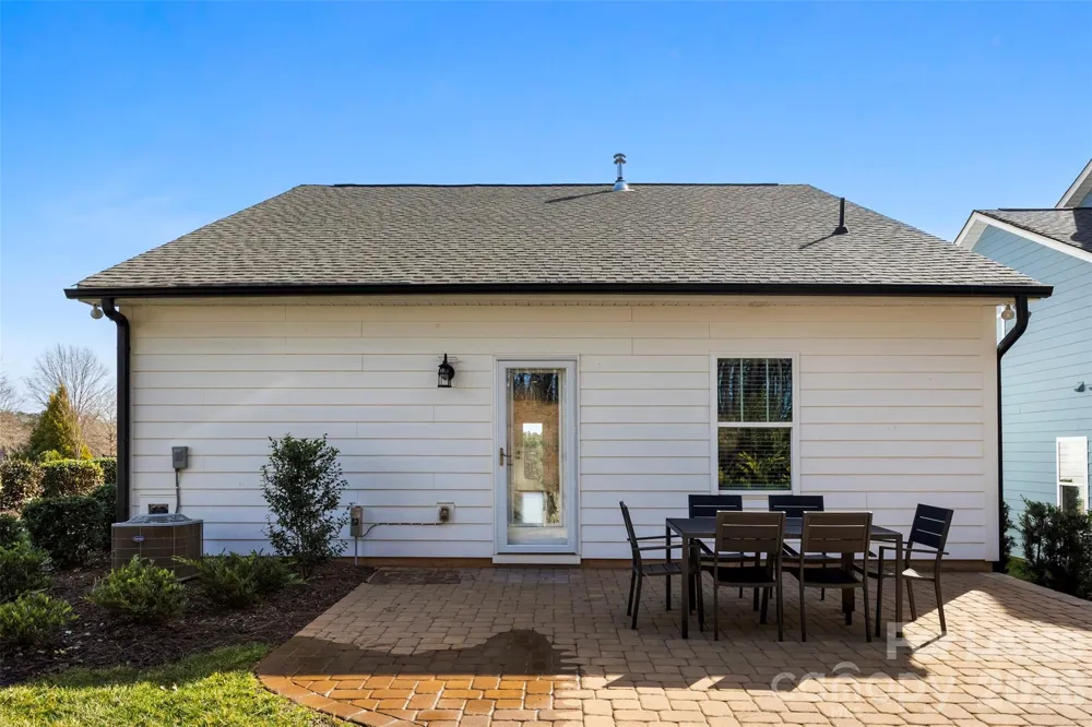 21216 Sanctuary Drive Lancaster, SC 29720