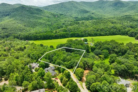 1545 Country View Way #302