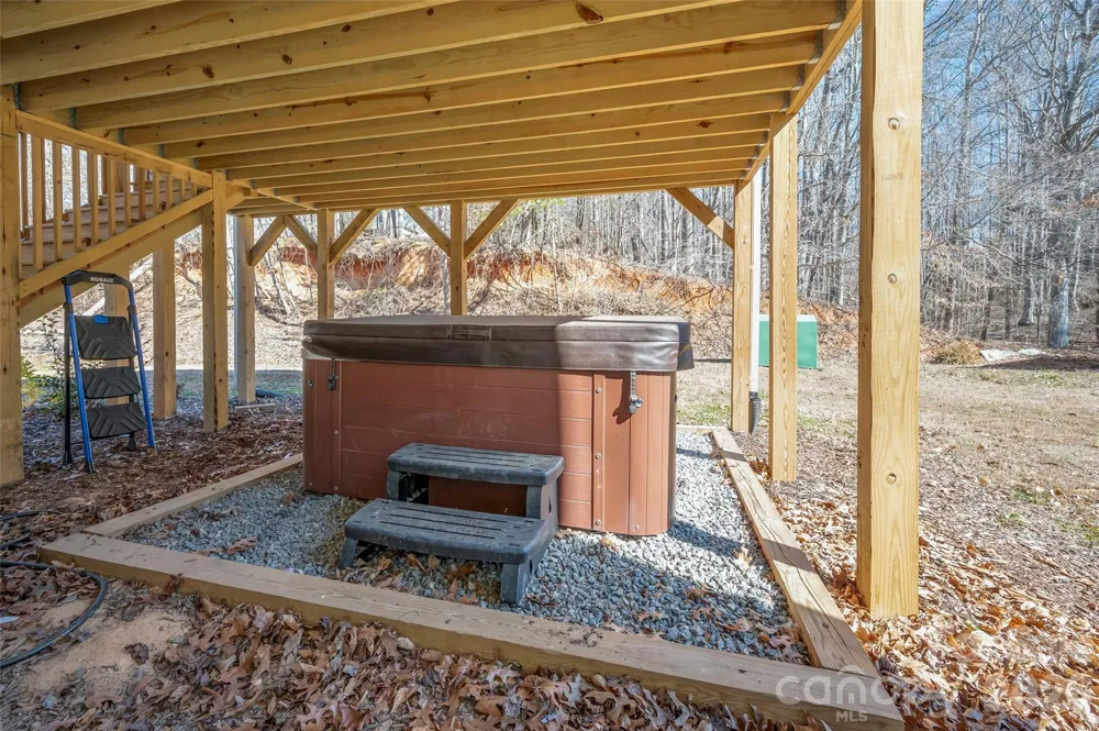 180 Nanhart Court Rutherfordton, NC 28139