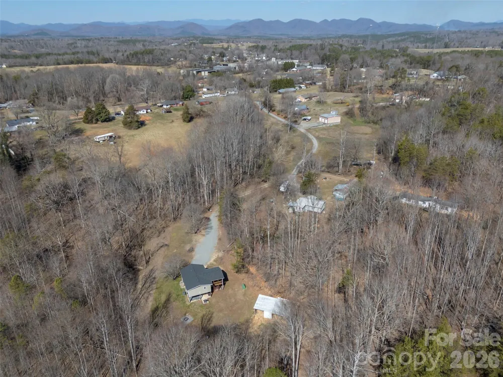180 Nanhart Court Rutherfordton, NC 28139