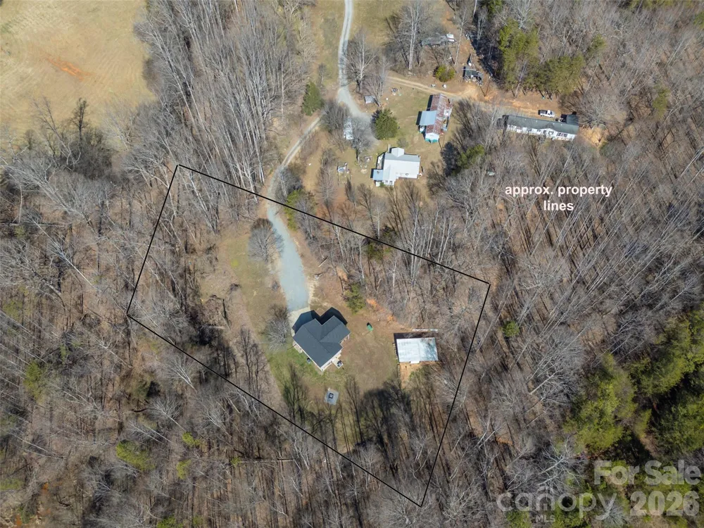 180 Nanhart Court Rutherfordton, NC 28139