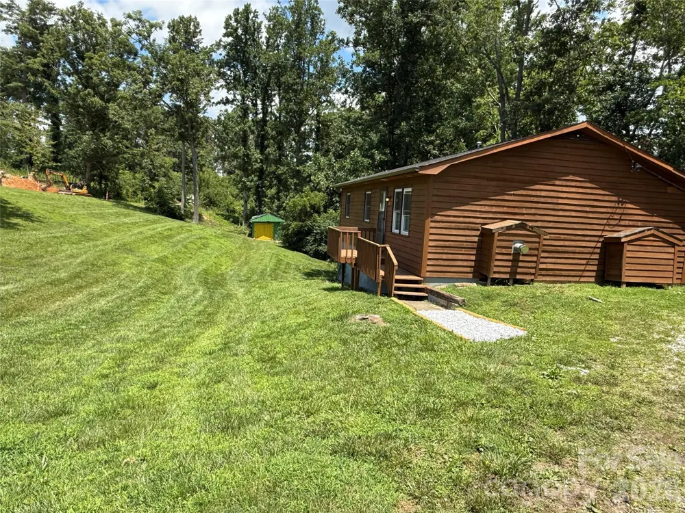 45 Ollie Weaver Road Weaverville, NC 28787