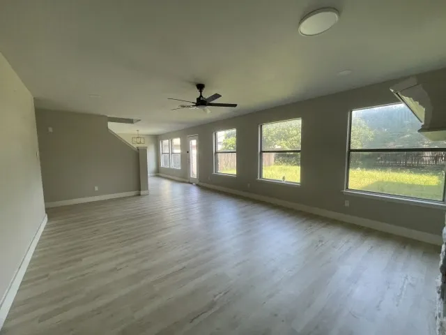 2836 Grandview Drive Grand Prairie, TX 75052