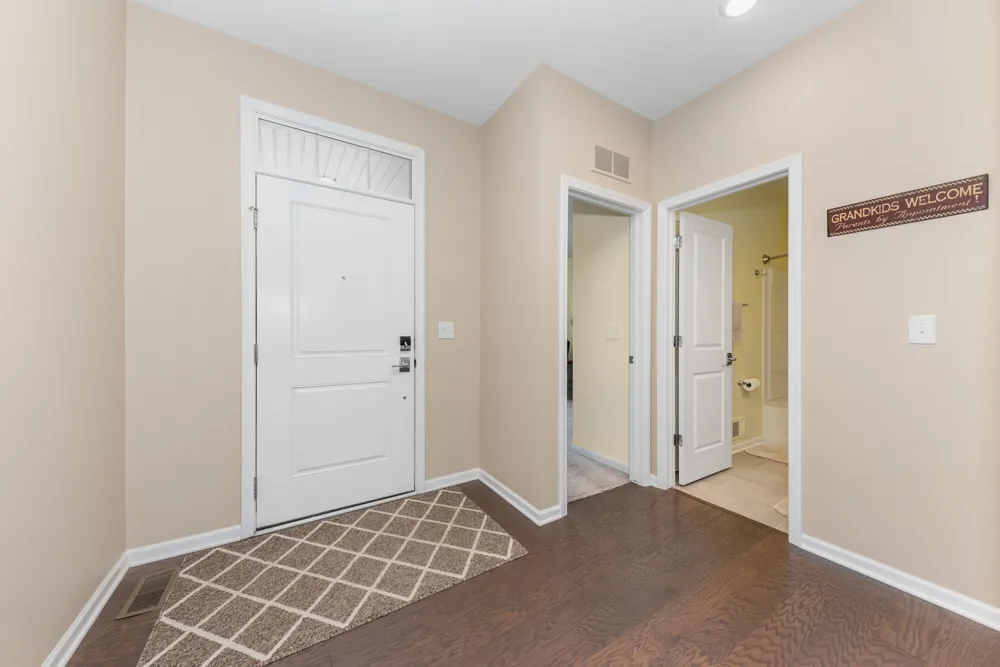 3772 Park Creek Lane Canton, MI 48188