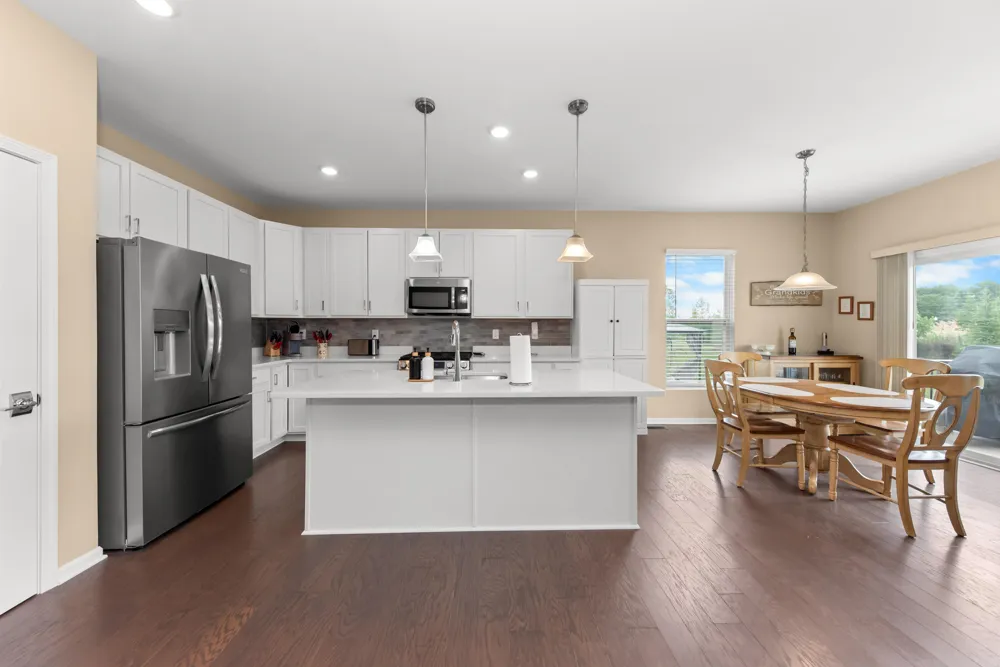 3772 Park Creek Lane Canton, MI 48188