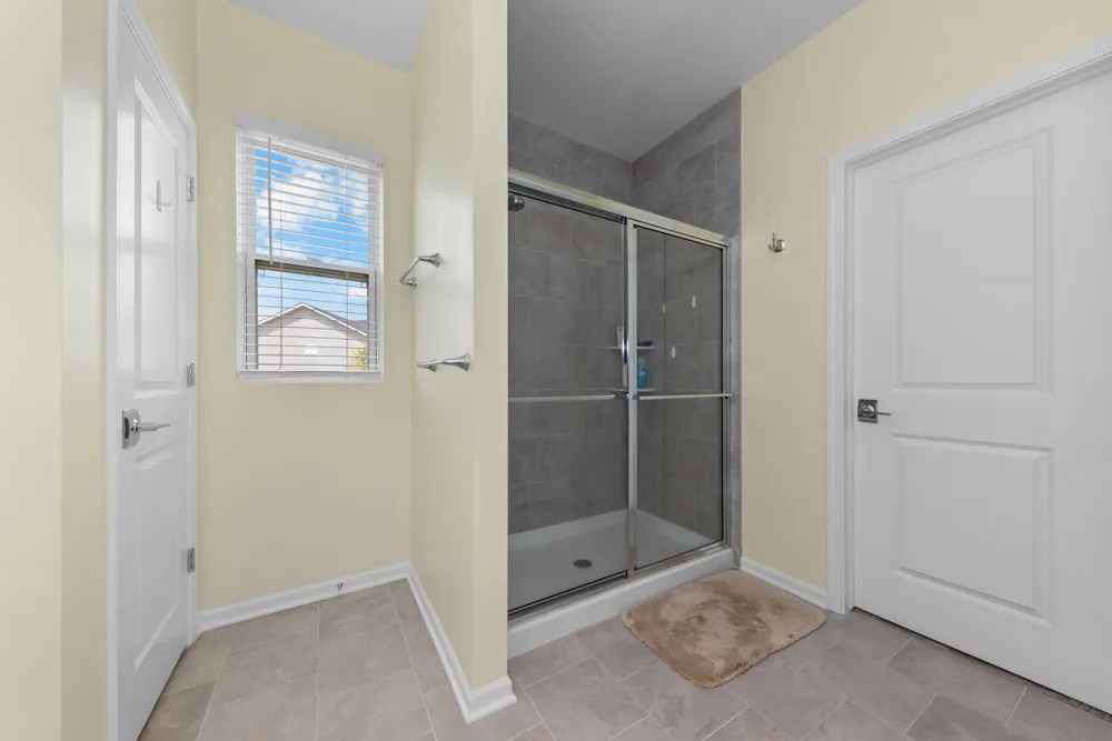 3772 Park Creek Lane Canton, MI 48188