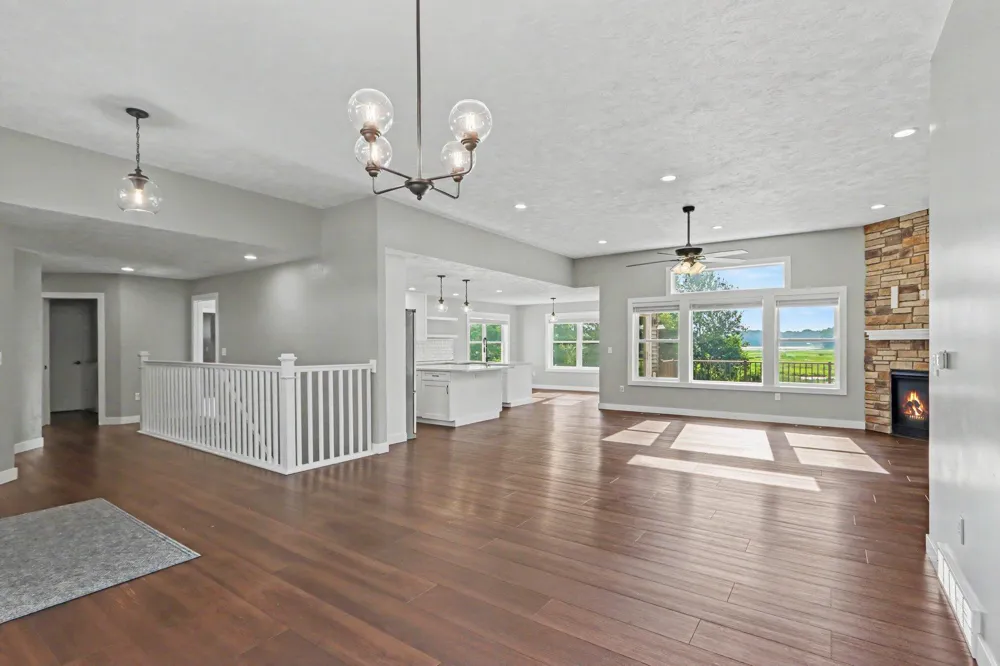 13825 Peninsula Drive Galesburg, MI 49053