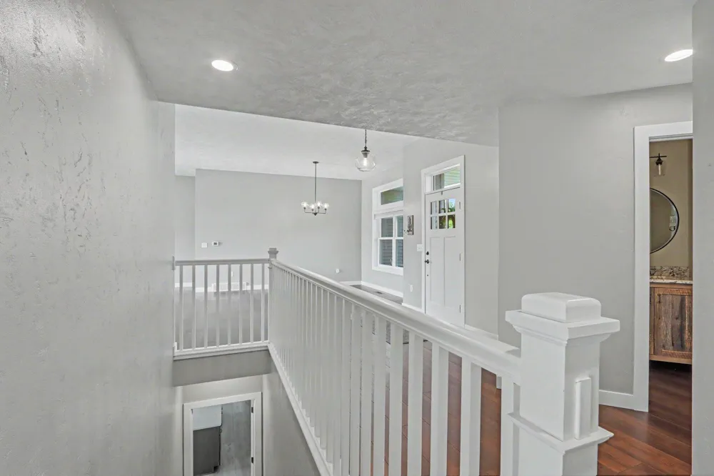 13825 Peninsula Drive Galesburg, MI 49053