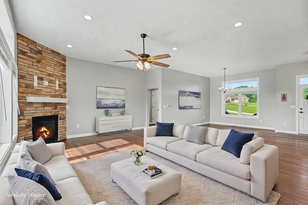 13825 Peninsula Drive Galesburg, MI 49053