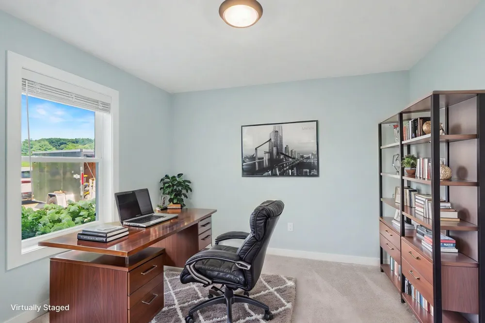 13825 Peninsula Drive Galesburg, MI 49053