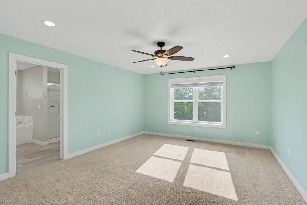 13825 Peninsula Drive Galesburg, MI 49053