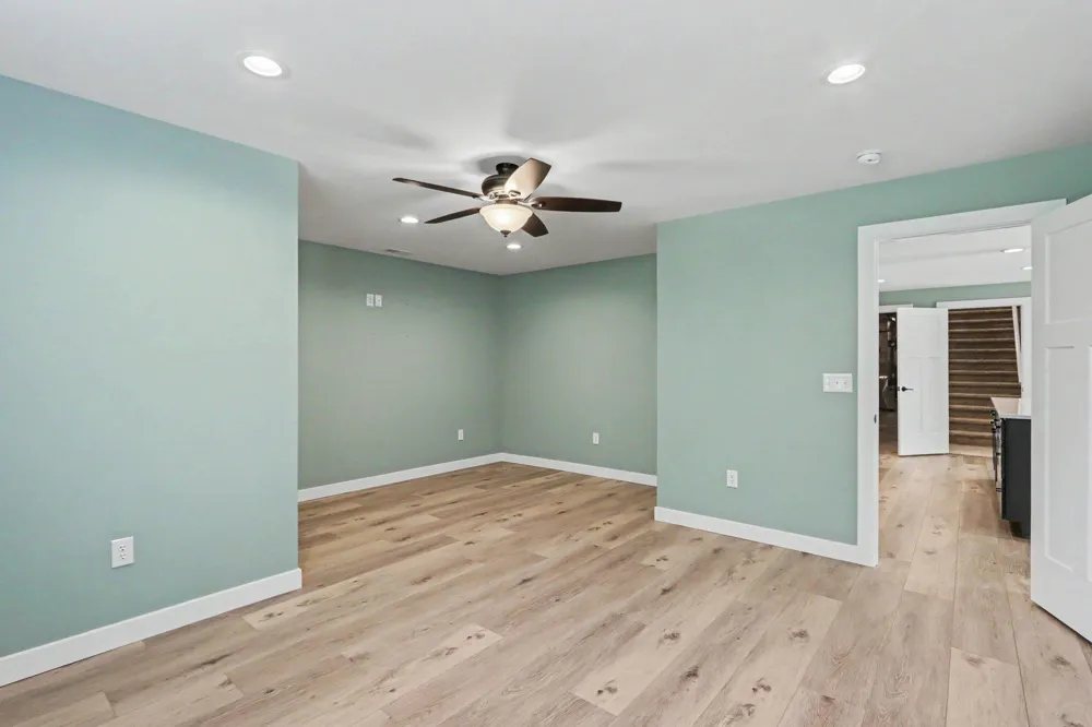 13825 Peninsula Drive Galesburg, MI 49053