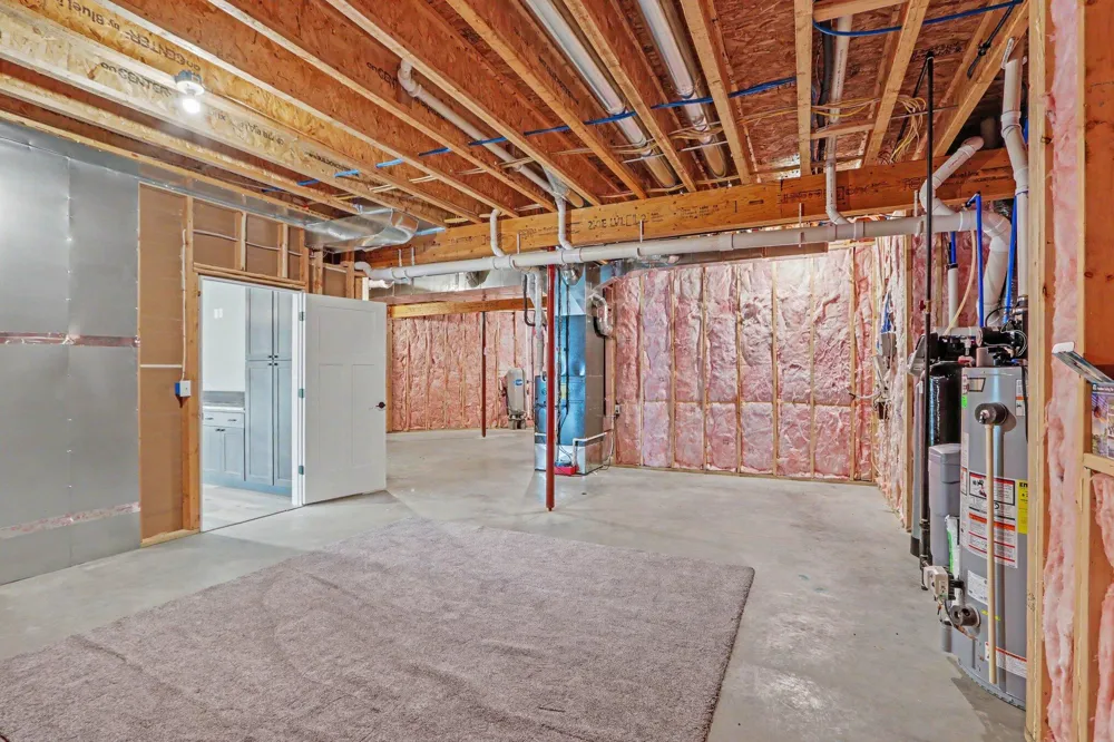 13825 Peninsula Drive Galesburg, MI 49053