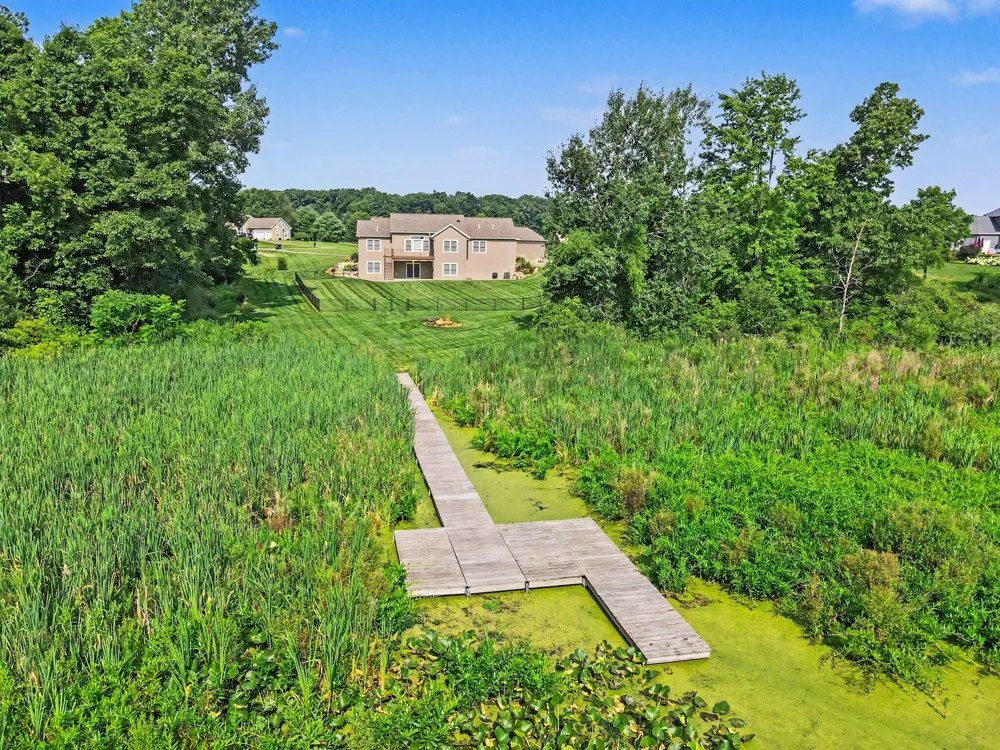 13825 Peninsula Drive Galesburg, MI 49053