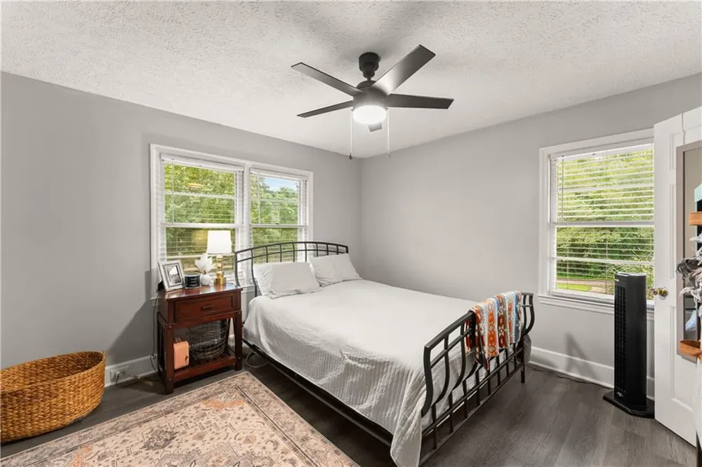 5907 Main Street Lula, GA 30554