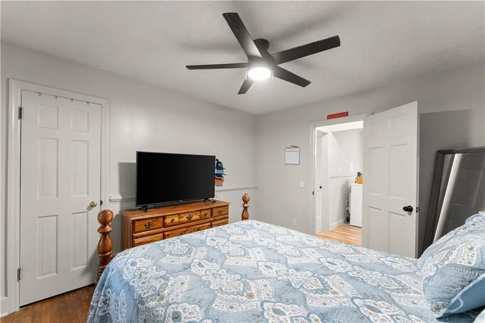 5907 Main Street Lula, GA 30554