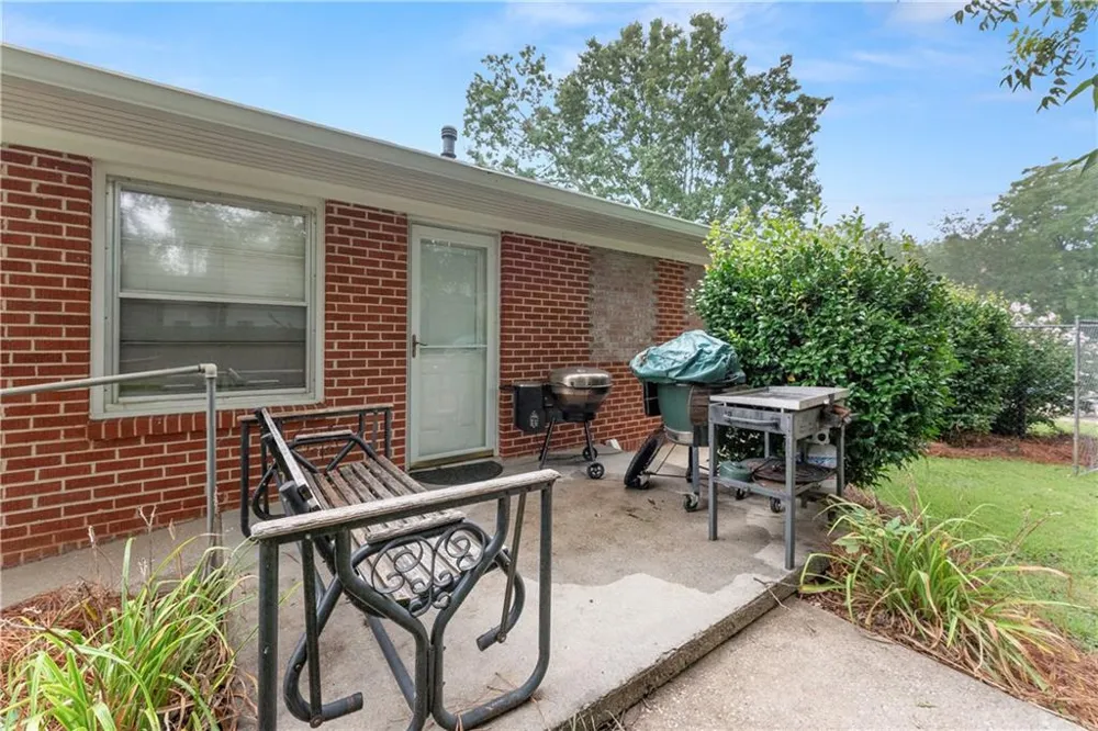 5907 Main Street Lula, GA 30554