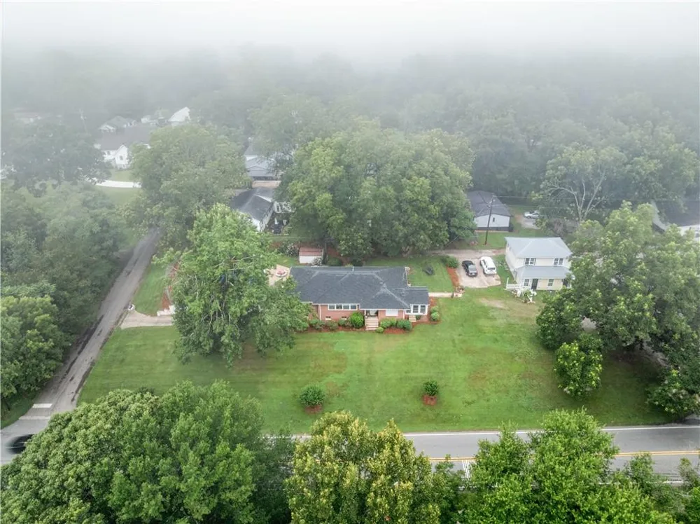 5907 Main Street Lula, GA 30554