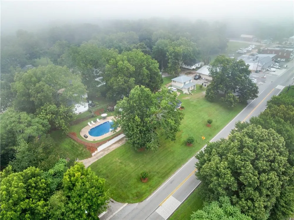5907 Main Street Lula, GA 30554